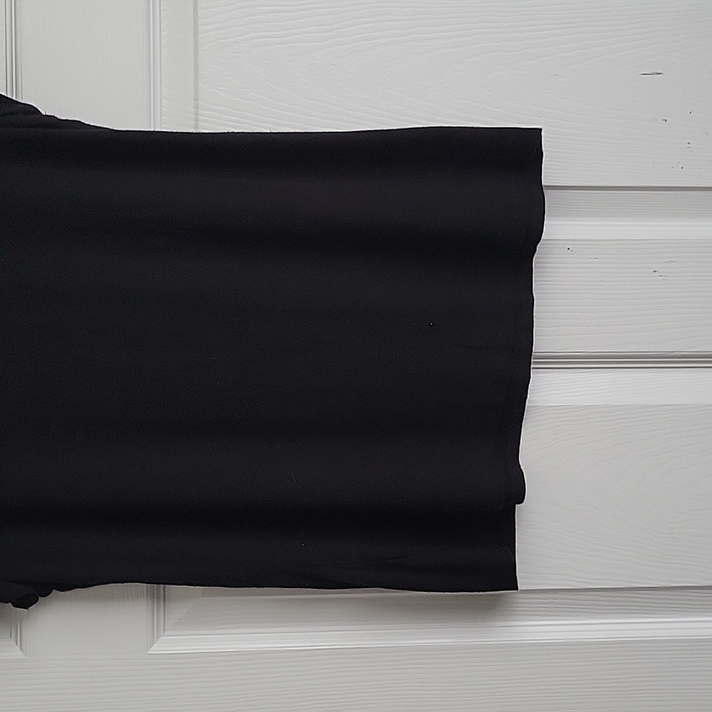 Belah & Codey Women's Top - Picture 7 of 11